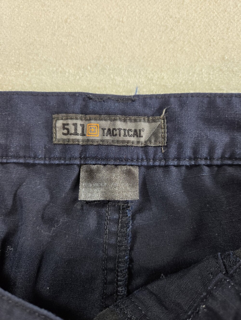 5.11 Tactical Navy Ripstop Cargo Shorts Size 36 - Picture 2 of 8